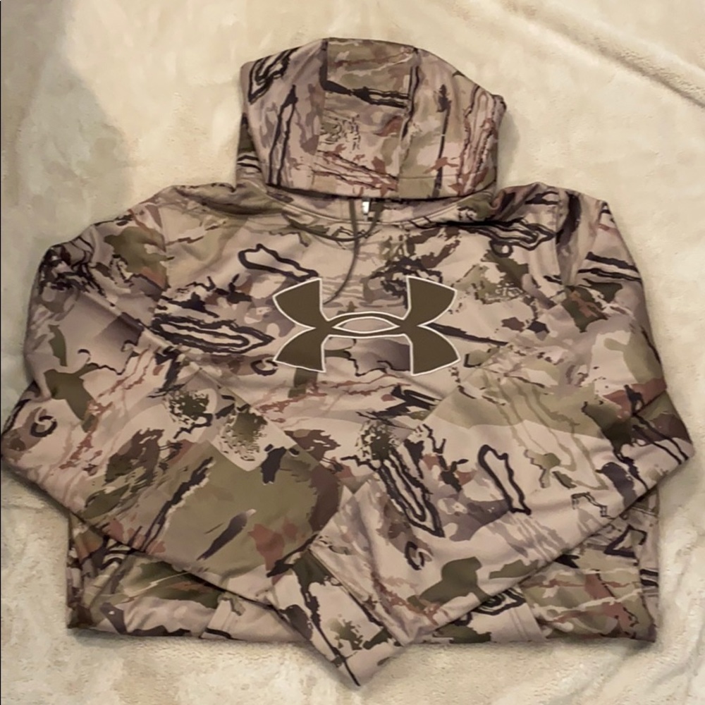Under Armour Hoodie- Camo
